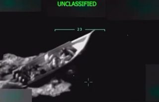 Imagen del video del ataque a la embarcación. 