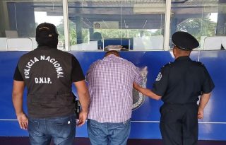 La acción policial se produjo en el corregimiento de Chitré cabecera, provincia de Herrera. Foto. Policía Nacional