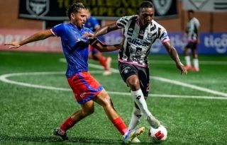 Tauro y Plaza Amador se enfrentan en el clásico panameño. Foto: LPF