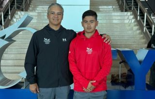 Guillermo Gasperi (izq.) y Daniel Martínez, representarán a Panamá en vela en los Juegos Centroamericanos. Foto: Cortesía
