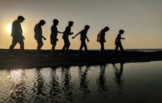 Las nuevas generaciones no se acostumbran al cambio. Foto: Pexels