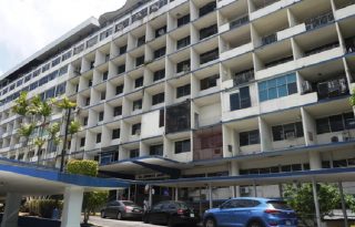  El Hospital General del Complejo fue construido en 1962. Foto: Cortesía CSS