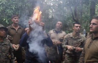 Fuerzas terrestres de Estados Unidos realizan entrenamientos en la selva de Panamá.