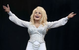 Dolly Parton (Reino Unido, Estados Unidos). Foto: EFE / EPA / Will Oliver