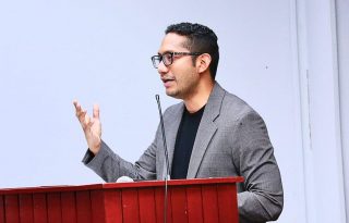 Bernardo Meneses es investigado por supuesta corrupción