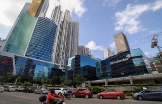 Se estima que alrededor de 2,091,480 panameños y 304,052 extranjeros forman parte del sistema bancario y financiero nacional. Cortesía