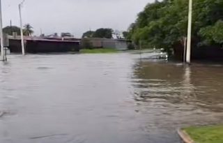 Las autoridades detallan que el mal tiempo contonuará en diversos sectores de la Costa Atlántica. Foto. Diómedes Sánchez