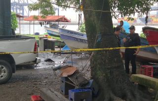 El cuerpo fue llevado a la morgue judicial para la necropsia de rigor. Foto. Diómedes Sánchez