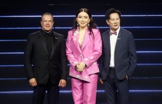 Raúl Rocha, Jakkaphong 'Anne' Jakrajutatip y Nawat Itsaragrisil. Foto: EFE / EPA / Narong Sangnak