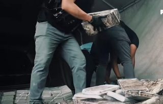 Los detenidos pasaron a manos de la Fiscalía de Drogas en la capital. Foto: Diómedes Sánchez 