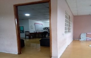 Una de las viviendas afectada por introducción de agua en el sector de la barriada Miller en El Silencio de Changuinola. Foto. Sinaproc