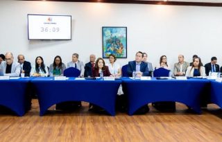 Los resultados de la mesa tripartita deben conocerse a mediados del mes de diciembre. 