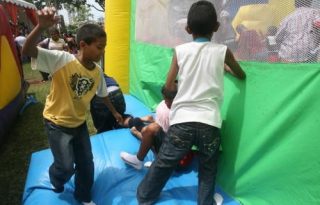 Las tasas de disciplina violenta en sus hogares son más altas que en la población general. Foto: Archivo