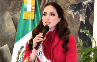 Miss Universo 2025, la mexicana Fátima Bosch, durante su visita en Nueva York. Foto: EFE / Ruth Hernández