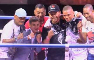 Jaime Arboleda y Rigoberto Garibaldi, festejan. 