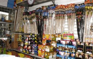 Las cebollitas o estrellitas también pueden causar accidentes graves. Foto: Archivo