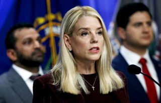 Pam Bondi,  fiscal general de EE.UU.Foto EFE
