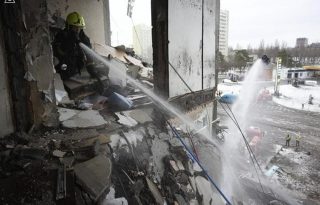 Por el ataque unos 320.000 hogares se han quedado sin calefacción. Foto: EFE