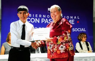 Álvaro Rodríguez se graduó con honores. Foto: Cortesía