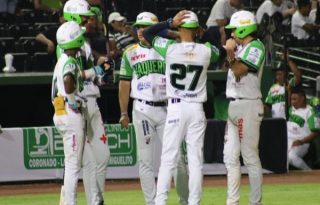 Panamá Oeste es dirigido por Dimas Ponce (cent.) Foto: Fedebeis.