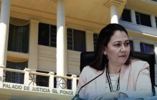 Baloisa Marquínez atiende dos casos sensitivos a la misma vez.