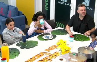 Yiyi, Kathy Car Fashion y Barceló. Foto: Youtube / 'Parking de Yen Video'