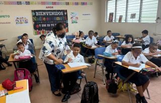El Ejecutivo también impulsa una nueva ley de educación. Foto: Archivo