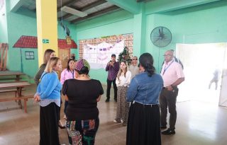 La diputada Brenes realizó una visita al albergue el pasado jueves. Foto: Cortesía Senniaf