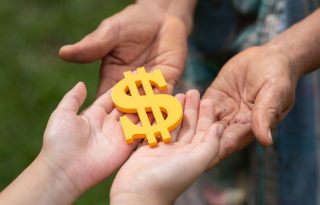 Invertir es una relación a largo plazo. Foto: Ilustrativa / Freepik