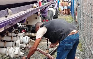En la inspección se revisó el nivel de cloro en los carros cisterna, utilizados para las mojaderas, dando como resultado que los mismos tenían los niveles adecuados.