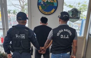 El indiciado enfrenta cargos por el presunto delito contra la vida y la integridad personal en su modalidad de femicidio. Foto. PN