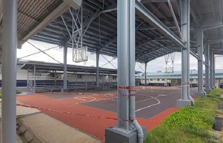 Rufino Rodríguez, director regional del MEDUCA, informó que los trabajos de diseño, desarrollo de planos, construcción y remodelación integral del colegio tuvieron un costo superior a los 19 millones de dólares. Foto. Eric Montenegro