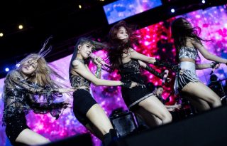 Integrantes del grupo de k-pop surcoreano Blackpink. Foto: EFE / EPA / Etienne Laurent