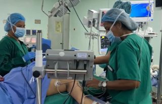 Cirugía de trasplante de riñón. Foto: Cortesía