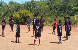 Los jóvenes jugadores practican en diferentes categorías.  Fotos: Melquiades Vásquez A.