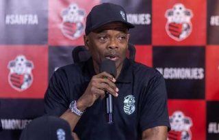 Jorge Dely Valdés, técnico del Sanfra. Foto: LPF