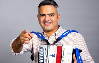 Chávez también realizará varias apariciones en medios internacionales. 