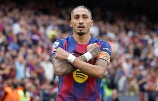 Raphinha celebra su gol para Barcelona. Foto: EFE