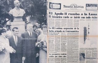 Armstrong en Panamá en octubre de 1966 junto a la portada de PA del despegue hacia la Luna en 1969. Foto: Grupo Epasa