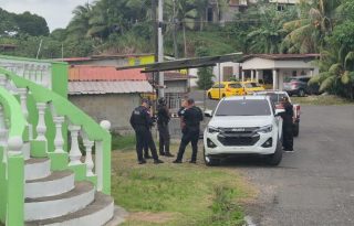 Uno de los disparos le dio en la mejilla el otro en el abdomen, lado derecho, y el tercero en el tórax.