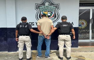 Entre los aprehendidos figura un adolescente solicitado por el delito de lesiones personales. Foto. Cortesía.PN