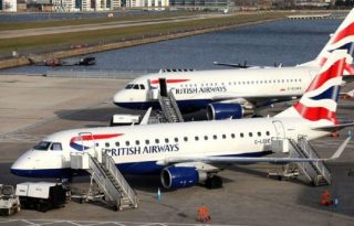 Este acercamiento se dio en el último viaje del canciller a Londres.