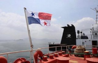 El mandatario reiteró que no desea que el conflicto geopolítico entre Estados Unidos y China escale utilizando las naves panameñas para 
