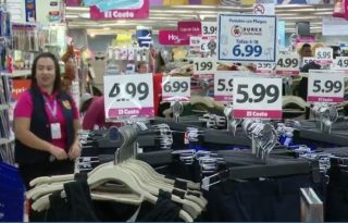 Con la ley se debe colocar un precio total. Foto: Cortesía