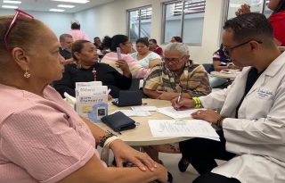 Clínica de diabetes de San Antonio refuerza atención integral a los pacientes para reforzar el autocontrol y el seguimiento de la enfermedad.