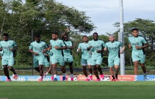 La selección panameña en los entrenamientos del CAR. Foto: FPF