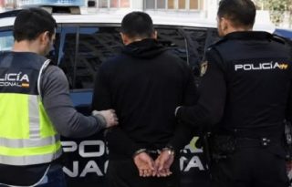 Tras la captura, el proceso ahora se centra en los trámites de extradición. Foto: IA
