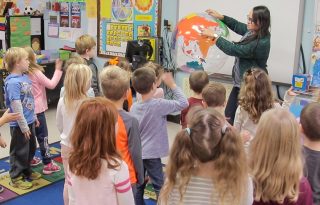 Las posiciones se desarrollarán en centros educativos de Carolina del Norte. Foto: Cortesía