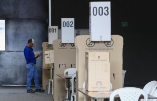 Las autoridades colombianas ultiman los preparativos para la primera vuelta de las elecciones presidenciales. Foto: EFE