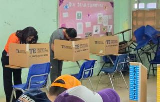 La segunda vuelta electoral, conocida también como balotaje, se realiza en países como Colombia, Costa Rica, Chile y Perú.  Archivo
